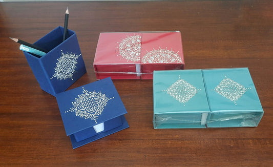 muk designed pen stand with chit holder set