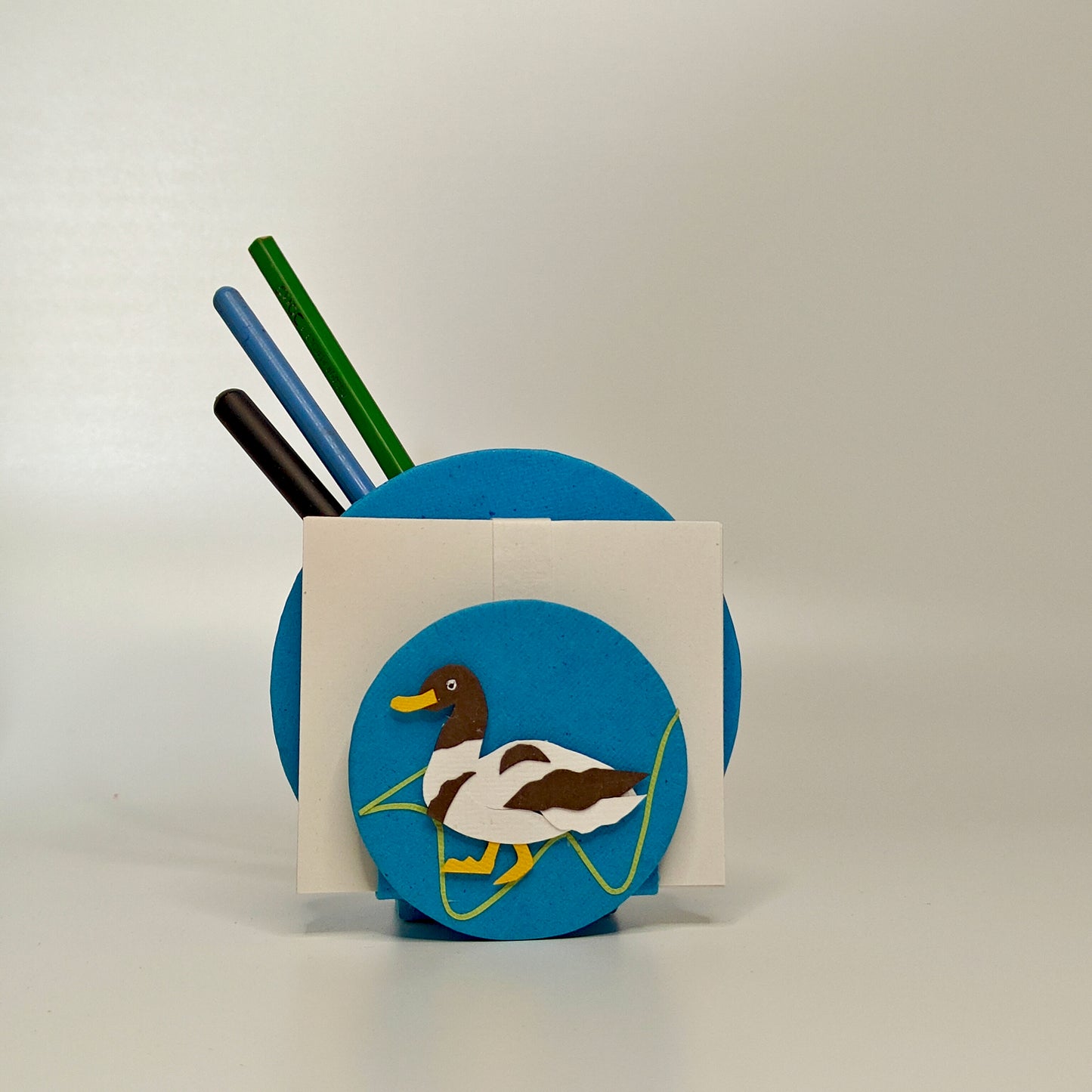 duck motifs desk organizer fo children