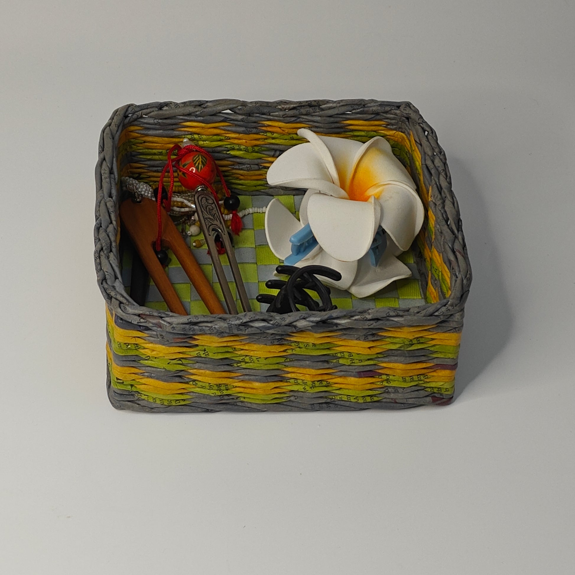 handmade responsive square tray in colourful hues by navavihan