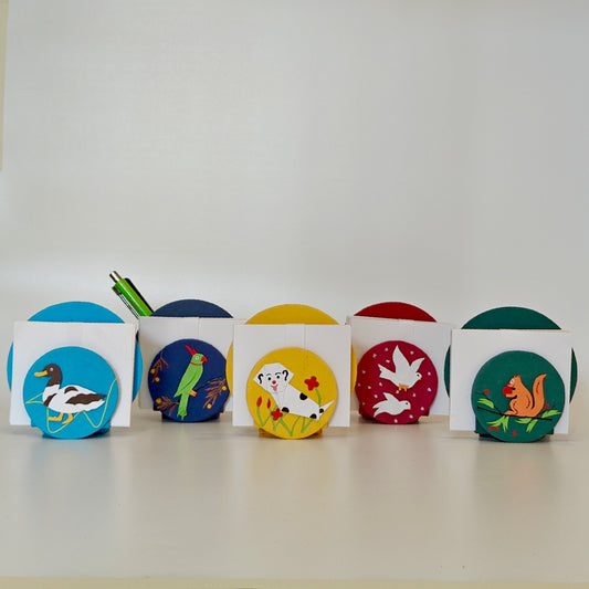 handmade papaer chit and pen holder for kids