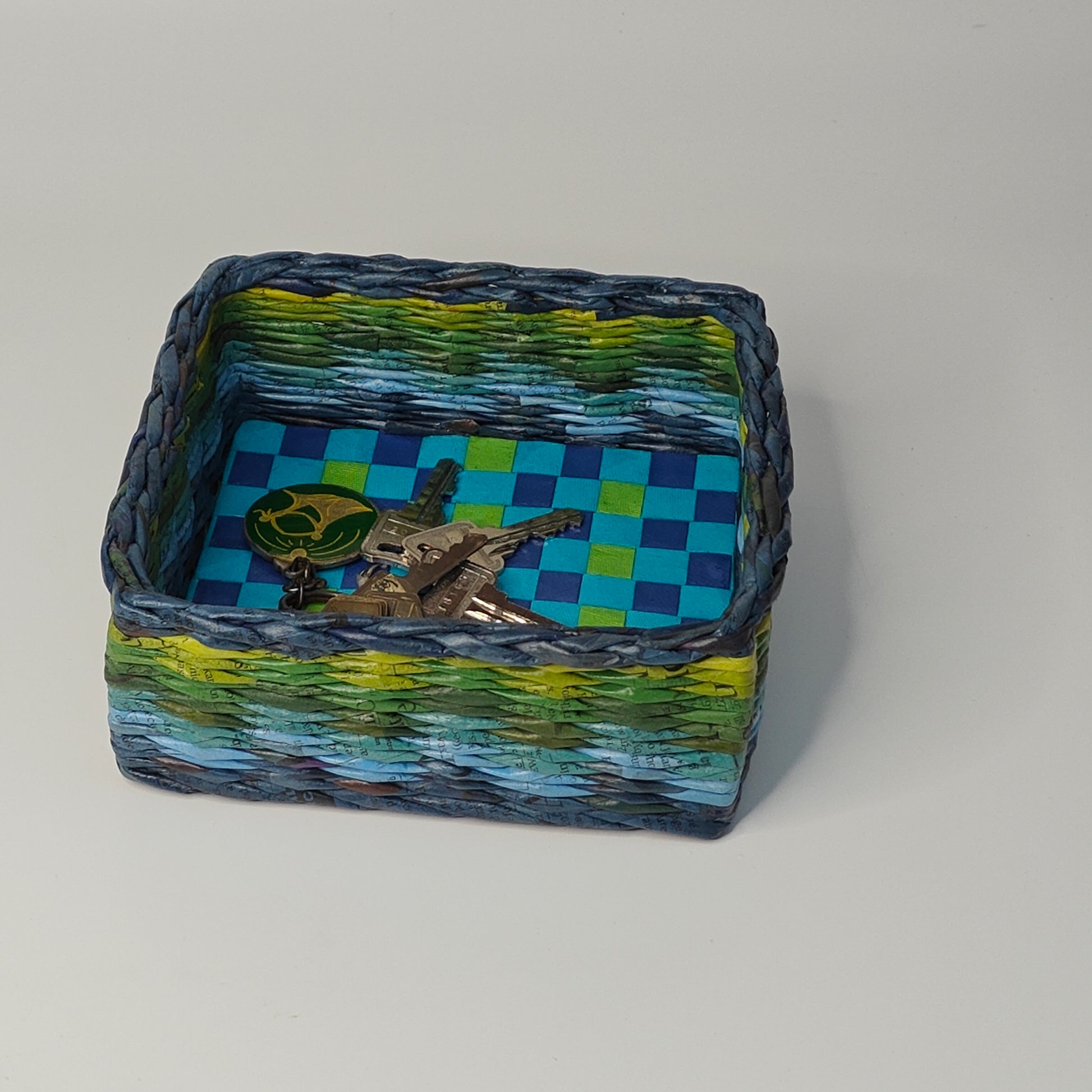 square multi purpose newspaper tray by navavihan