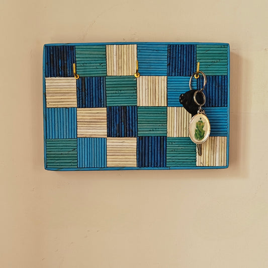 varicoloured hand crafted key holder by nava vihan puducherry