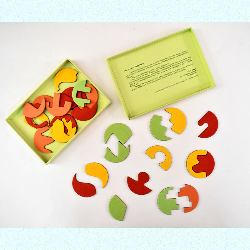 Circular Puzzle for Toddlers to Develop Manual Dexterity and Shape Recognition