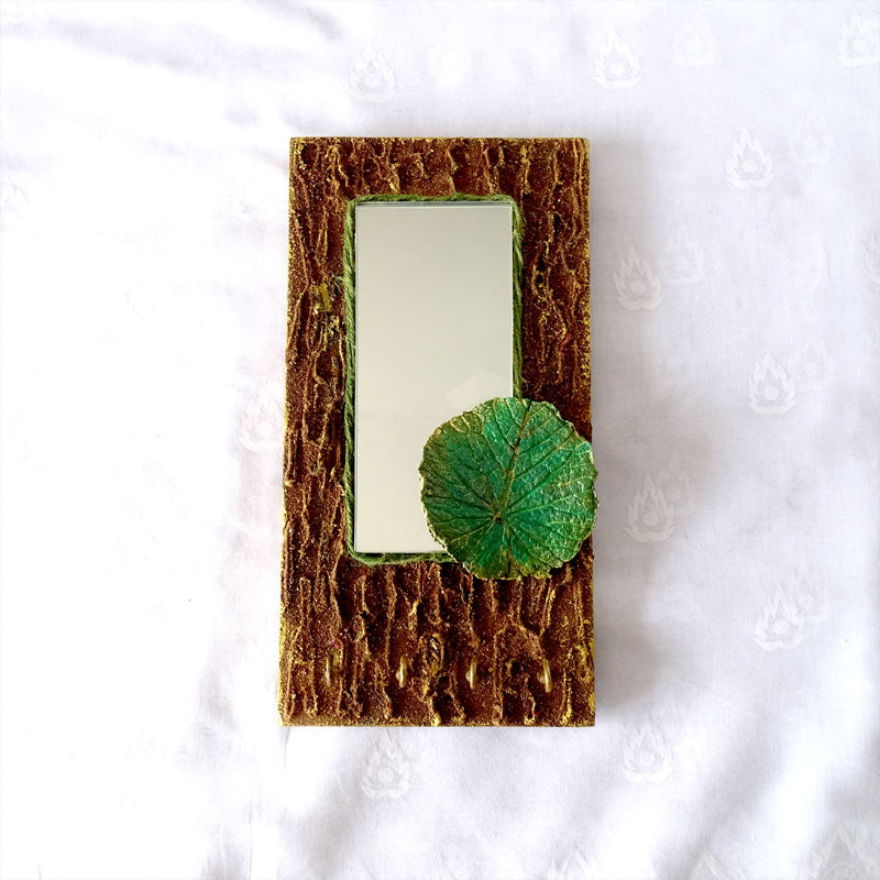 Mirror with Key Hanger - Handcrafted and Decorated with a Leaf